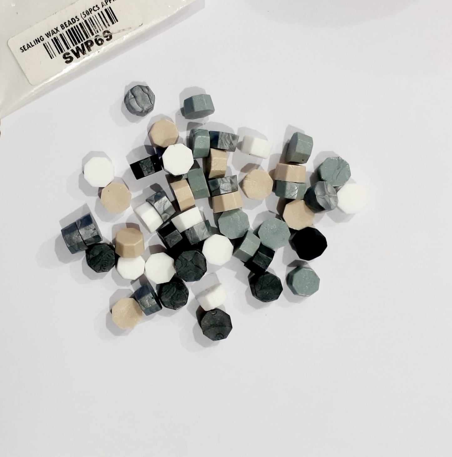 SWP69 - Mixed Color Wax Beads 1 Pckt = 50 Pcs
