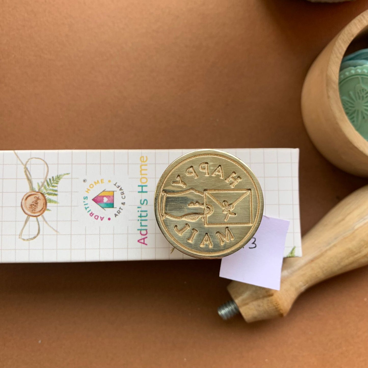 AW13 - Premium Seal Wax Stamp with Wooden Handle | 30mm Diameter