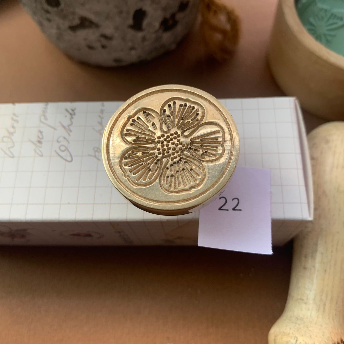 AW22 - Premium Seal Wax Stamp with Wooden Handle | 30mm Diameter
