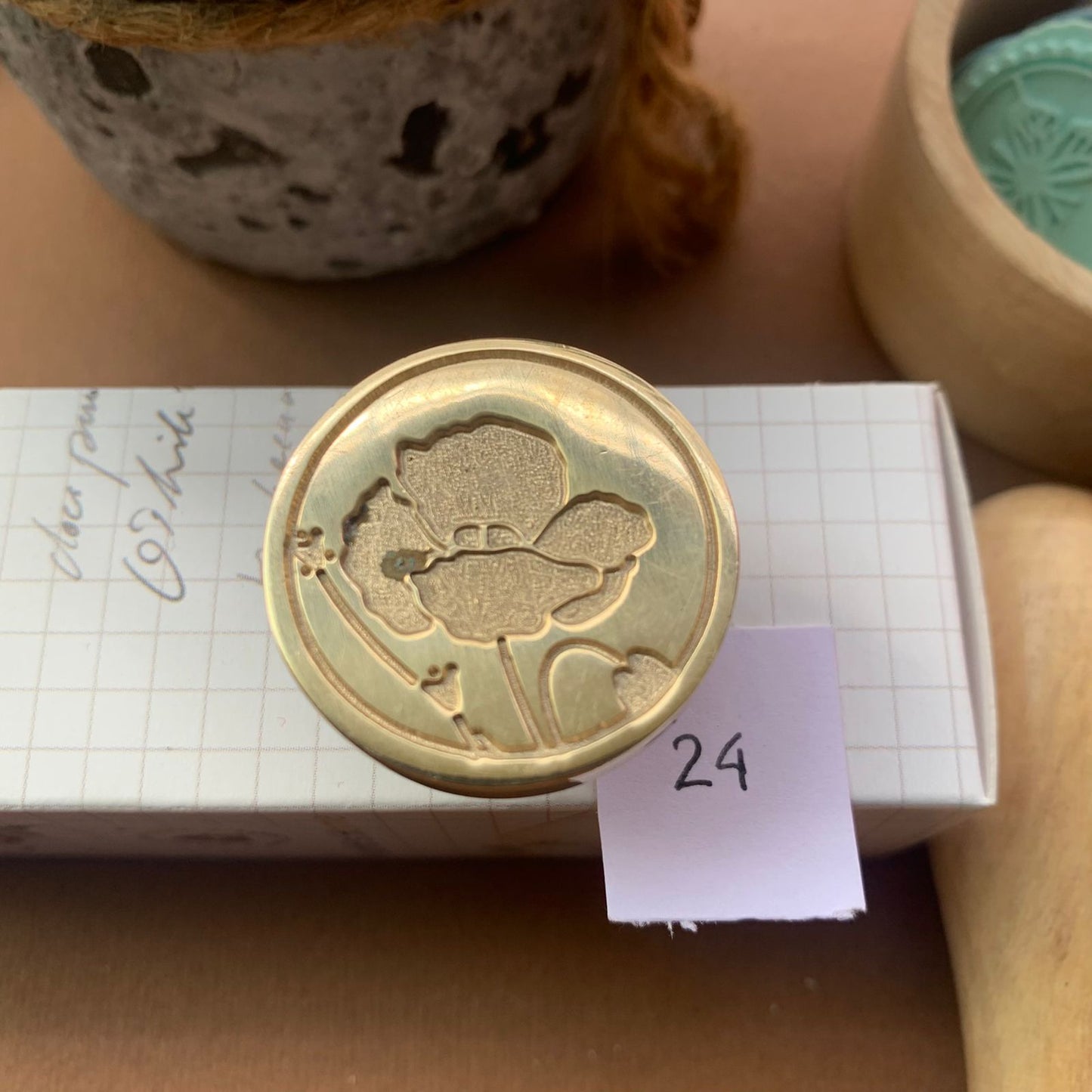 AW24 - Premium Seal Wax Stamp with Wooden Handle | 30mm Diameter
